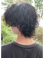 リヴ オオサカ(LIV OSAKA)&nbsp;センターパート波巻きスパイラルパーマウルフメンズウルフ波巻き