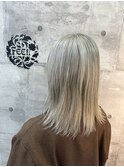 ホワイトベージュ