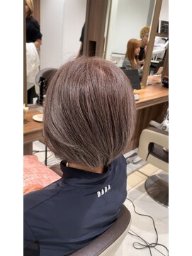 アッシュ 茗荷谷店(Ash) 白髪ぼかし