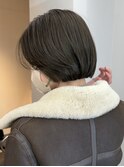 *20代30代切りっぱなしボブタッセルボブ顔周りレイヤーオリーブ