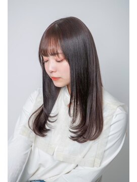 ルフュージュ バイ プロデュース 相模大野店(Refuge by Produce) チョコレートブラウン/レイヤーカット/ストレートロング