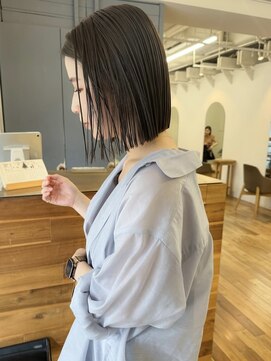 シロ(siro) 切りっぱなし