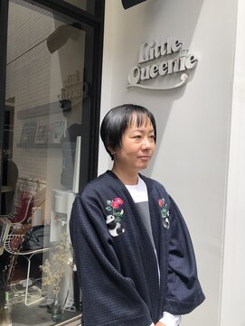 リトルクイニー(LittleQueenie) 顔周りレイヤー・ショートヘア