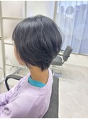【幅広い年代に人気】ボリュームUPショートボブ