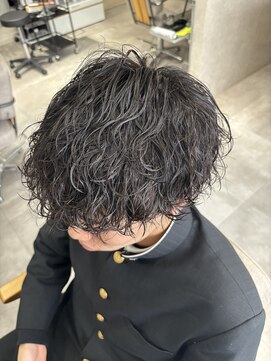 ムード カナザワ(mood kanazawa) 波巻きパーマ/刈り上げマッシュ