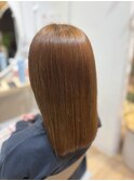 明るめベージュ