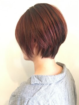 レセ 新松戸deux店(Laissez) レッドブラックがカッコイイ【レセ新松戸ドゥー店】