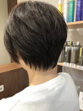 ヘアアンドアイラッシュ リンカ(HAIR&EYELASH LINKα) 襟足スッキリショート