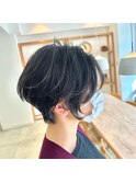ショートボブ×くびれショート