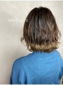 ボブ 艶カラー 透明感 外ハネ ニュアンス ベージュカラー