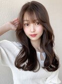 綺麗めシルエット小顔ラインの大人可愛い