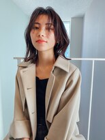 サーリー(SURLY)&nbsp;ハイライト顔まわりカットレイヤーカットブリーチイルミナカラー