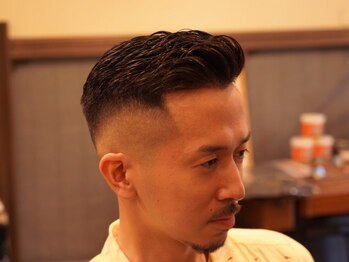 ピーキーズ 折尾店(Peaky's)の写真/メンズヘアの魅せ方を知り尽くしたスタイリストが一流の技術で、あなたの理想のスタイルを創りあげる◇