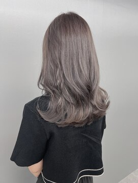 サイ アオヤマ(sai AOYAMA) シルバーグレージュ