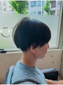 ハンサムショート　刈り上げマッシュショート