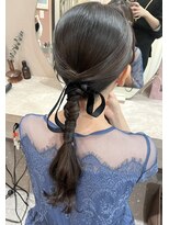 ミラ(Mila)&nbsp;艶感タイトアレンジ☆編みおろしヘア