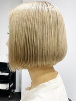 カムジーヘッド(COMEGHEAD)&nbsp;ショートカットショートボブダブルカラーケアブリーチハイライト