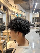 アイズ 海老名(AIZU)&nbsp;波巻きツイストスパイラルパーマ　ツイストパーマ　波巻きパーマ