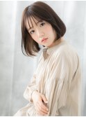 アースカラーのツヤ髪ぱっつんピュアボブn小山20代30代40代