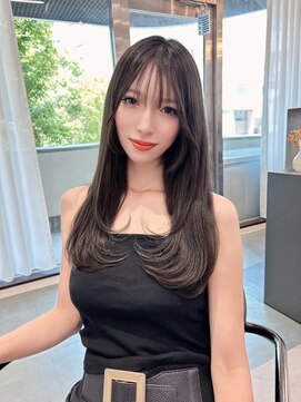 リリー(Lilley) 【lilley 稲永麻衣】レイヤーカット+ロングヘア+韓国ヘア