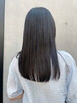 レジュアル(RESSUAL) デザインカラーレイヤーカットウェットヘア夏オリーブベージュ