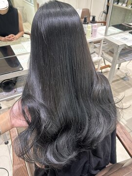 フォルテ ティアラ 横浜店(FORTE TIARA) グレージュカラーブリーチなしオリーブグレージュ