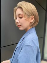 トルネード(TORNADO)&nbsp;海外ヘア ショートボブ ベージュボブ フェイスレイヤー A1122