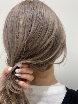 ロウル(Roul) 王道milktea beige