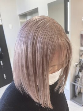 ペレ 渋谷(PELE) グレーベージュ/ハイトーン/ブリーチ/渋谷