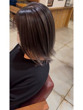 ノーム 横浜(NORM) バレイヤージュ