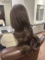 インビテーション(invitation) ペールベージュ