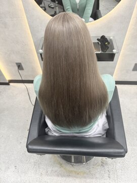 ルノン(LUNON) ホワイトグレージュミニウルフチェリーブラウンデジタルパーマ