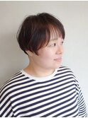 30代40代50代おすすめ　刈り上げマッシュショート