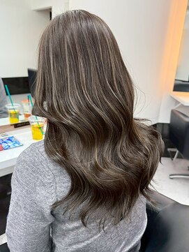 アリープアウル(ALEAP owl) ハイライト/フォギーグレージュ/レイヤーカット