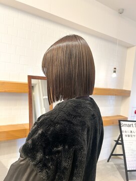 ラブハーツアンドビー 梅田EST(luve heart's And Be) あご下3センチ