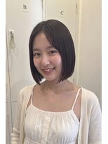 トレ(tre.)&nbsp;小顔シースルーバングストレートボブ