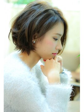 ラフィ(Laffy) 【Lay】＊大人かわいいショートボブ＊サイドversion