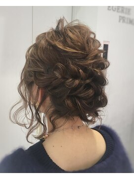 ヘアアンドケア エジェリラボ(hair&care egerie lab) 三つ編みルーズスタイル