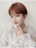 女性らしい耳だしクールショート