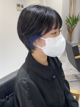 ツキ 横浜店(tuki) ブルー×インナーカラー×イヤリングカラー