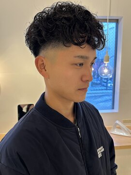 アンプフォーヘア 栄 矢場町(amp for hair.) プードルパーマ