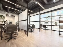 マルツ 銀座(maltu)の雰囲気（解放感のある店内★オージュア取扱店【maltu銀座】髪質改善/銀座）