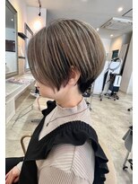 シェイプスヘアデザイン 自治医大店(Shape's hair design) 自治医大 大人ショートボブ顔周りレイヤーカットくびれショート