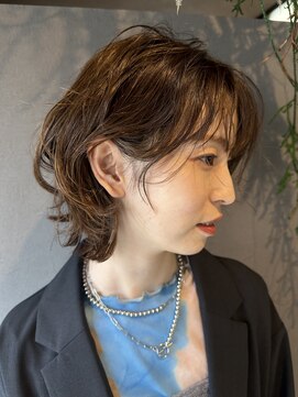 アハト(acht) Short layer