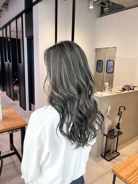 ビューティーガレージ カワゴエ(Beauty Garage Kawagoe) 【森田限定】コントラストグレージュハイライト
