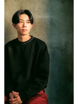 ダグラス トゥーバック 大垣(Douglas TWO BACKS) 【センターパート】ニュアンスパーマTheセンターパート