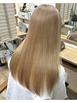 ラウラアンドロー(LAURA&RO) ダブルカラー/ケアブリーチ/インナーカラー/ベージュ【塚口】