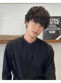 王道無造作メンズパーマ骨格矯正カット（表参道原宿明治神宮前）