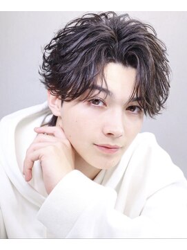 アストラ(ASTRA) MEN’S HAIR/サーフカール/刈り上げセンターパート/札幌