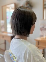 アンリー(Anree)&nbsp;【Anree】ショートから伸ばし中の切りっぱなしボブ☆